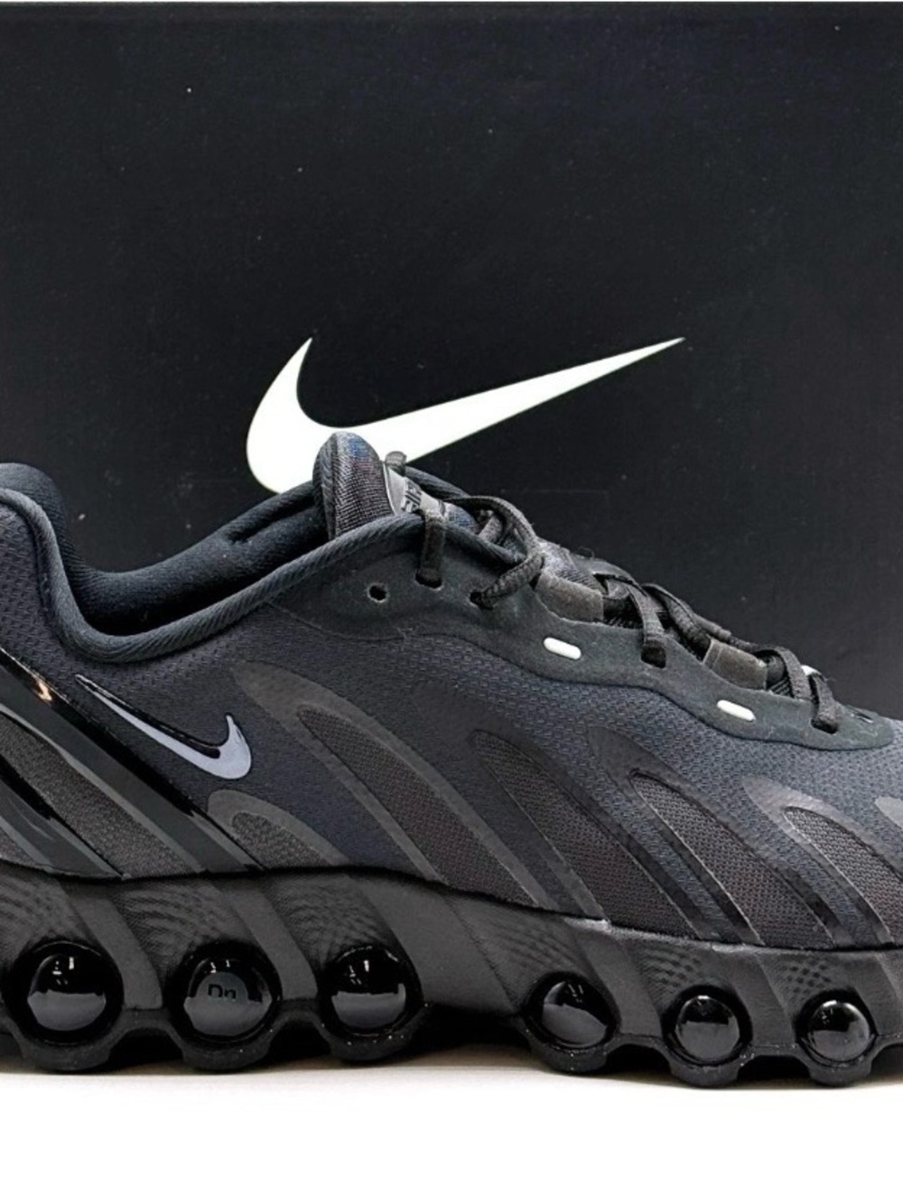 Nike Black/Anthracite Air Max DnB (GS) Box Label